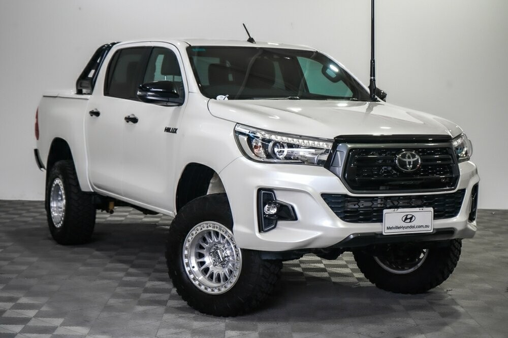 Toyota Hilux image 1