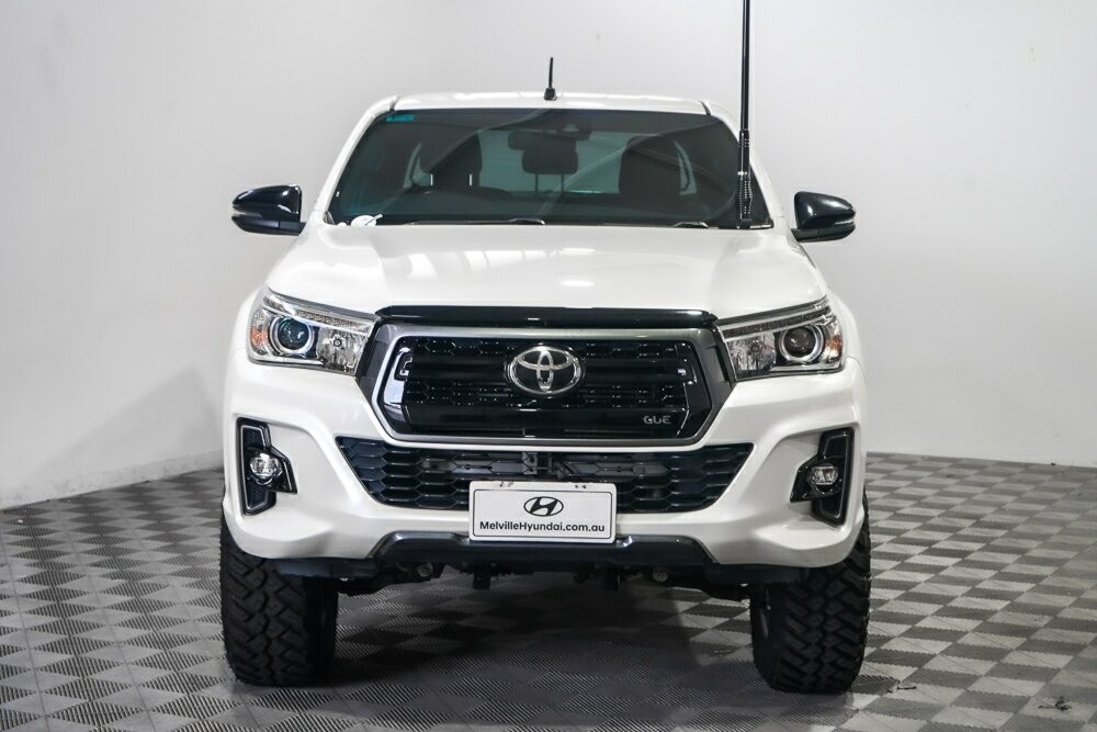 Toyota Hilux image 3