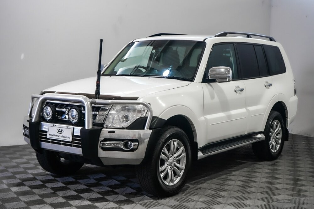 Mitsubishi Pajero image 4
