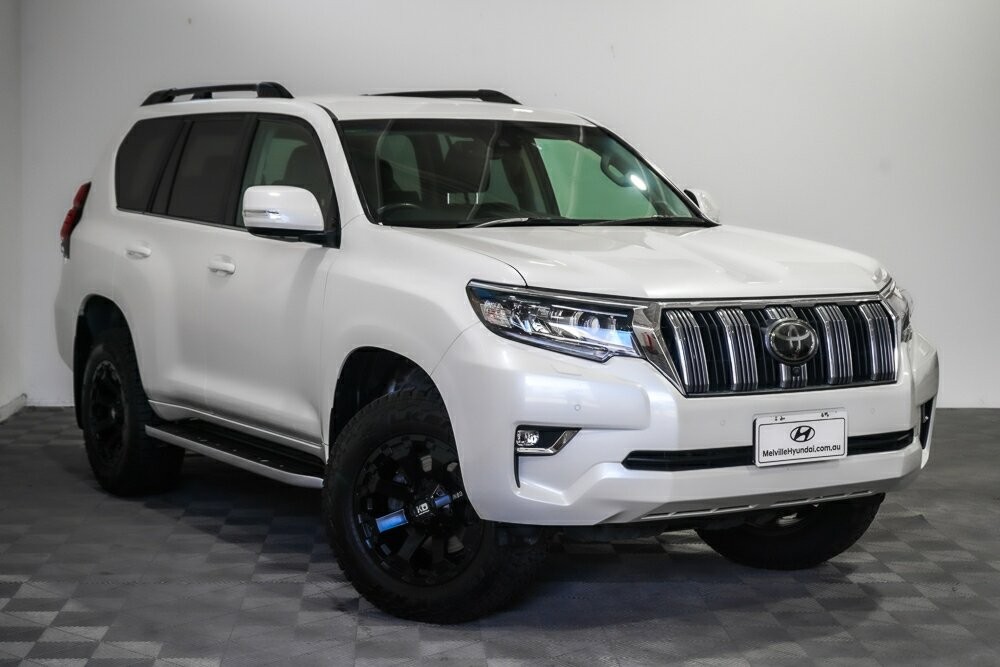 Toyota Landcruiser Prado image 1