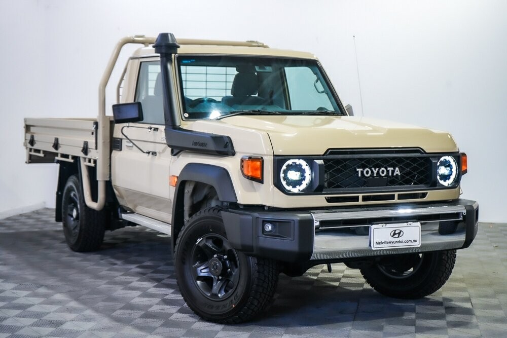 Toyota Landcruiser image 1