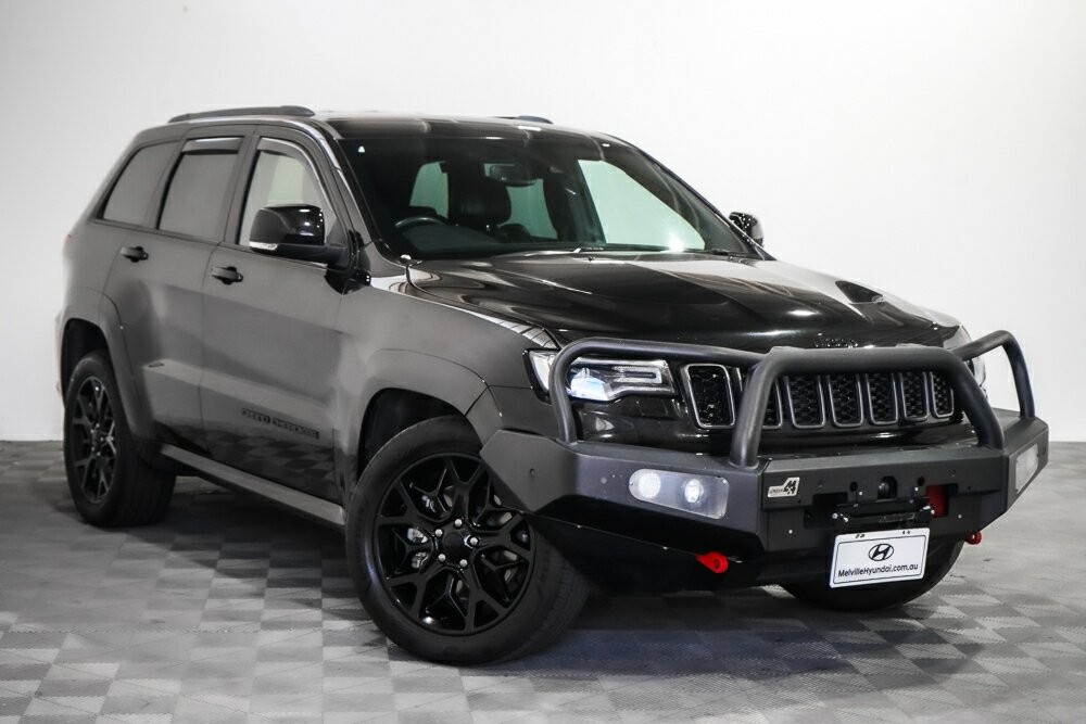 Jeep Grand Cherokee image 1