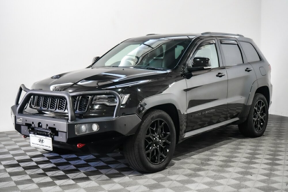 Jeep Grand Cherokee image 3