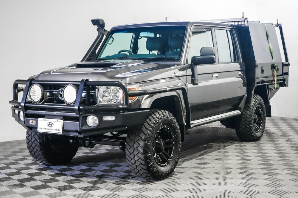 Toyota Landcruiser image 1
