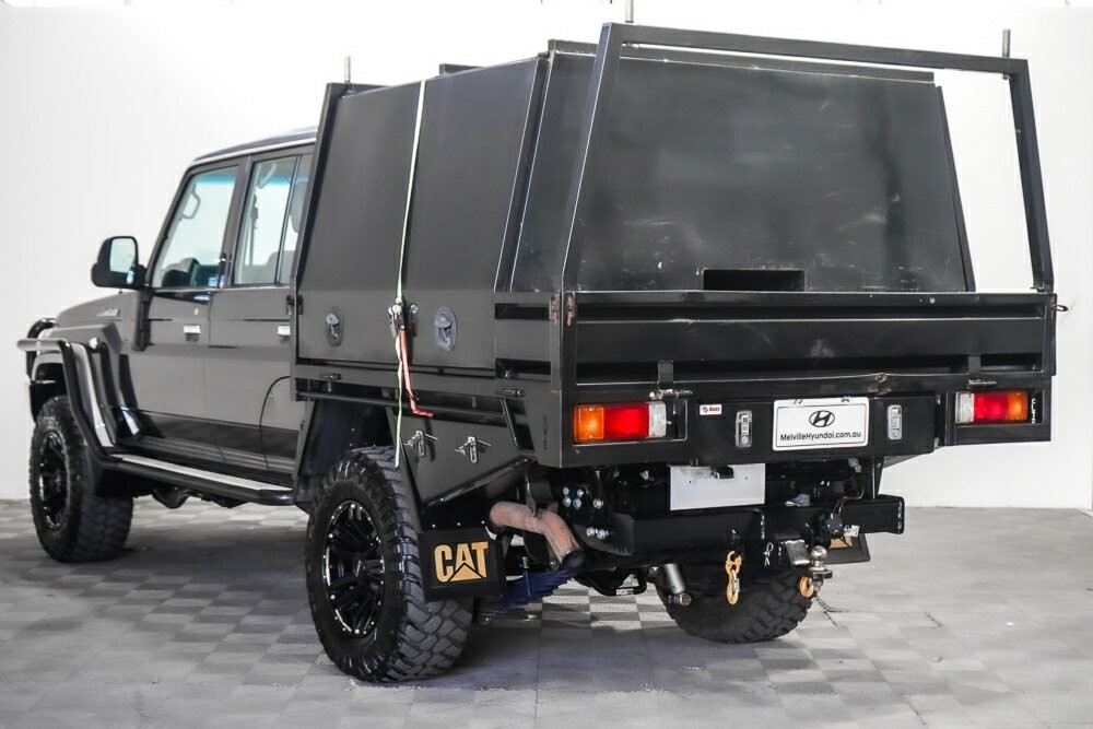 Toyota Landcruiser image 4