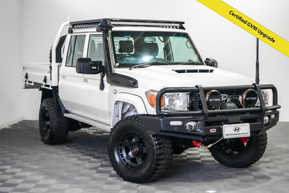 Toyota Landcruiser image 1
