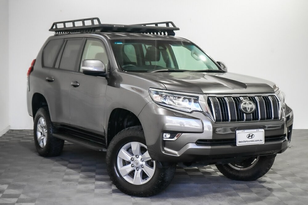 Toyota Landcruiser Prado image 1