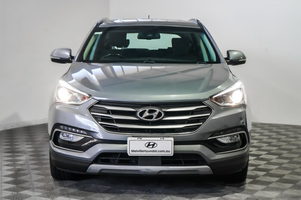 Hyundai Santa Fe image 3