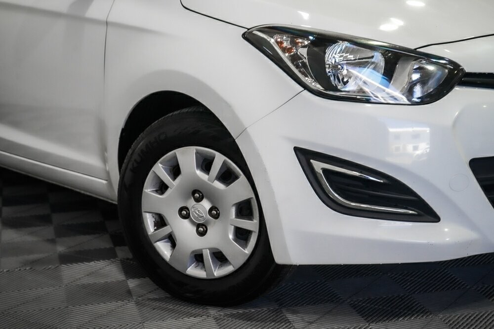 Hyundai I20 image 2