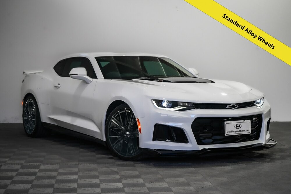 Chevrolet Camaro image 2