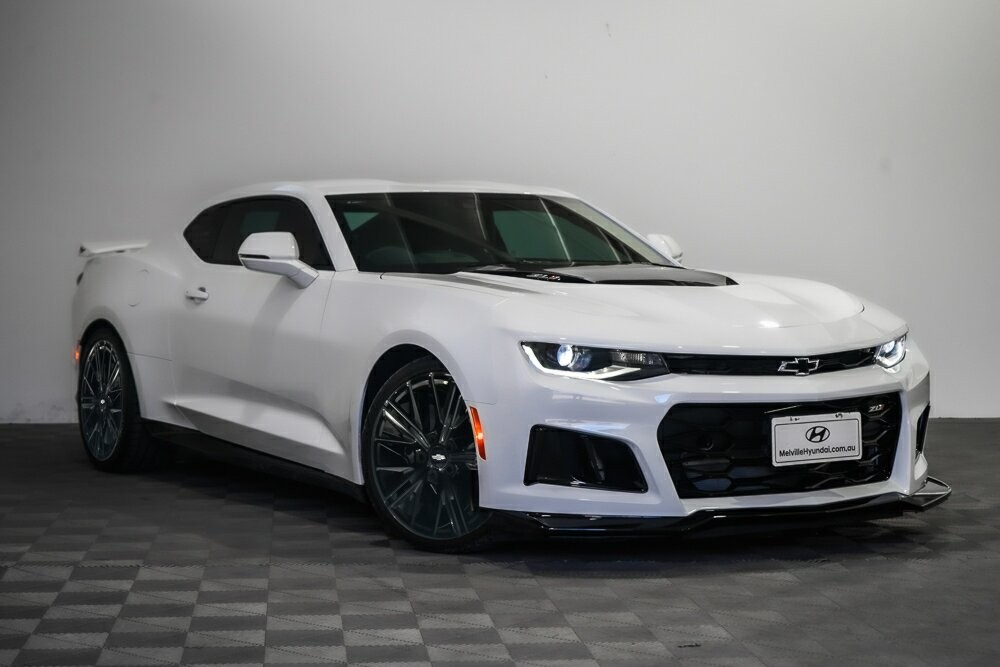 Chevrolet Camaro image 4