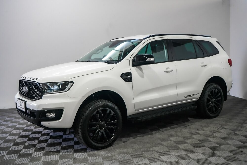 Ford Everest image 4