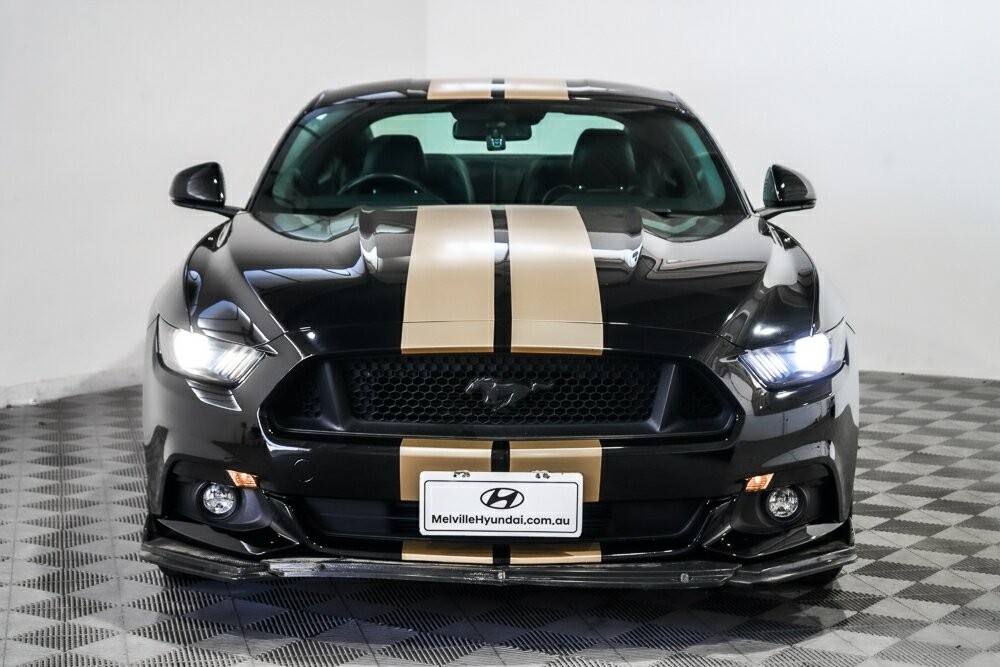 Ford Mustang image 4