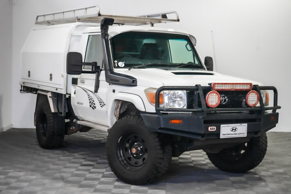 Toyota Landcruiser image 1