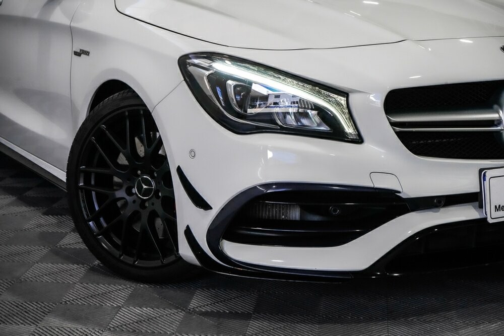 Mercedes Benz Cla-class image 2
