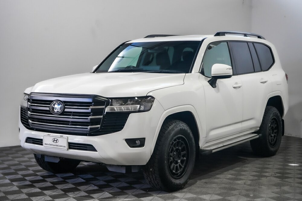 Toyota Landcruiser image 4