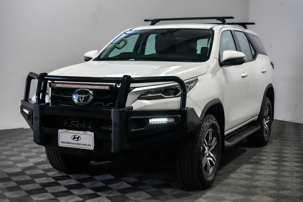 Toyota Fortuner image 4