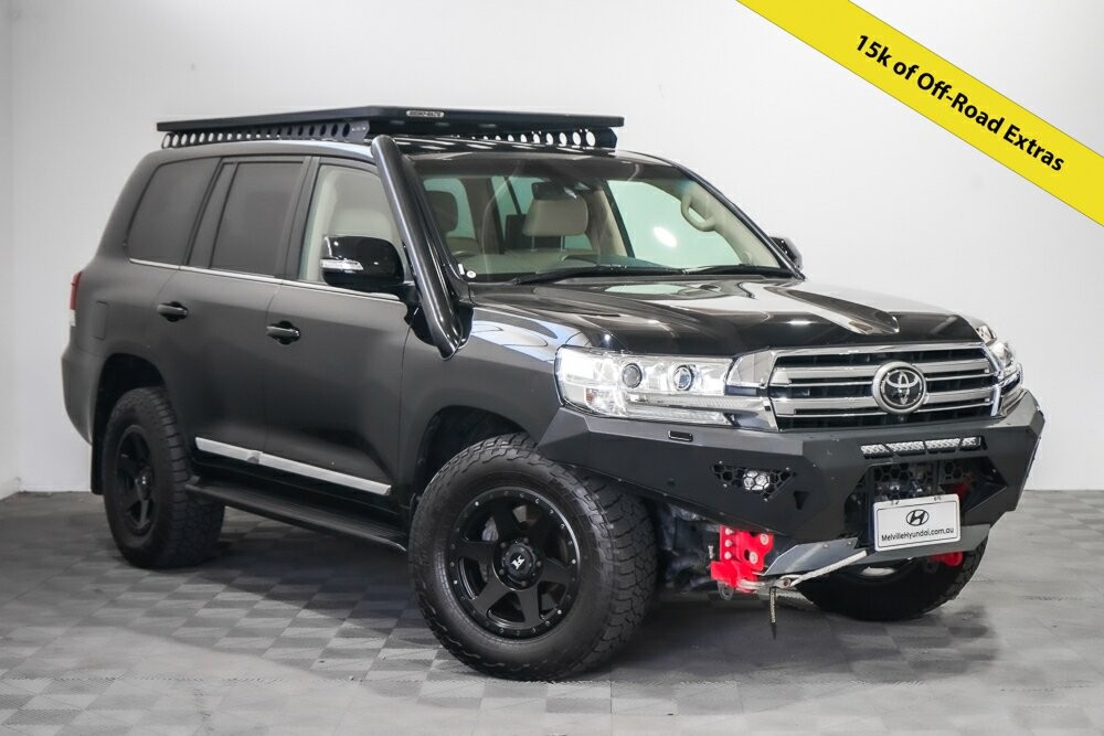 Toyota Landcruiser image 1