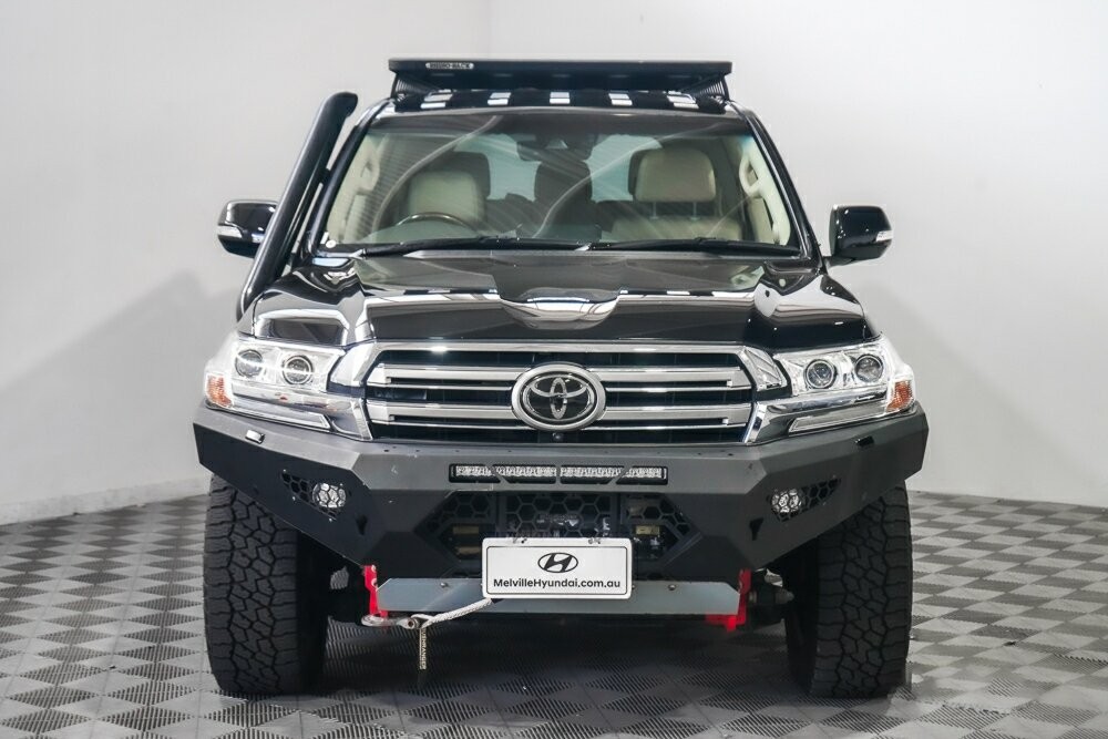 Toyota Landcruiser image 4