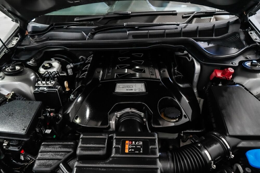 Holden Special Vehicles Clubsport image 4