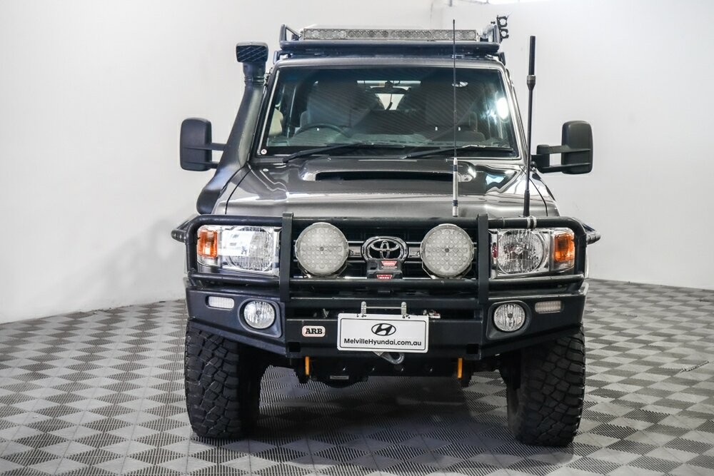 Toyota Landcruiser image 4