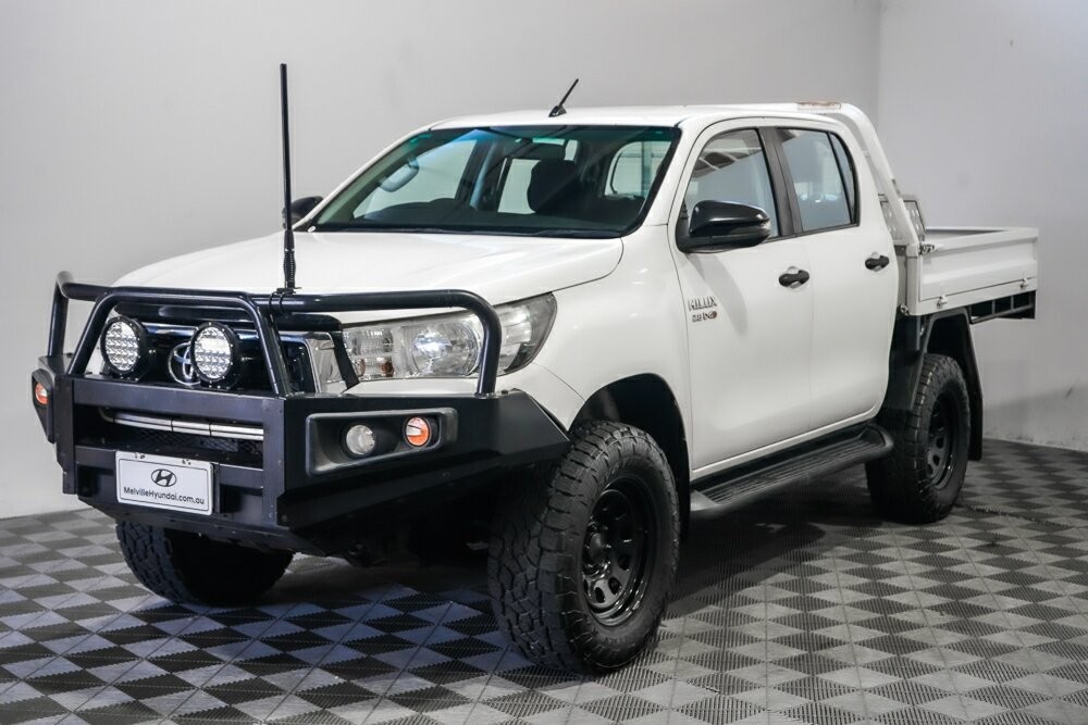 Toyota Hilux image 4