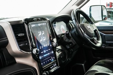 https://vehicle-cdn.autoleague.cloud/17009_11017982_20.jpg