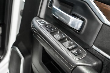 https://vehicle-cdn.autoleague.cloud/17009_11017982_26.jpg