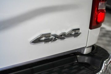 https://vehicle-cdn.autoleague.cloud/17009_11017982_28.jpg