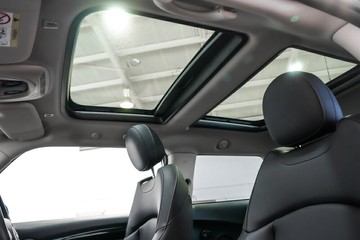 https://vehicle-cdn.autoleague.cloud/17009_11017983_17.jpg