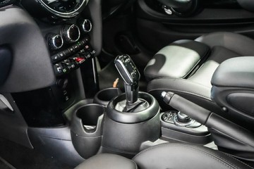 https://vehicle-cdn.autoleague.cloud/17009_11017983_18.jpg