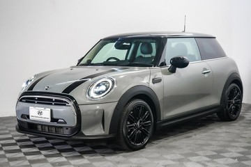 https://vehicle-cdn.autoleague.cloud/17009_11017983_3.jpg