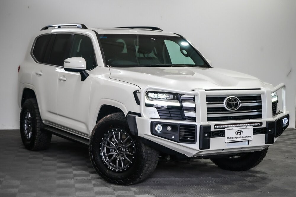 Toyota Landcruiser image 1