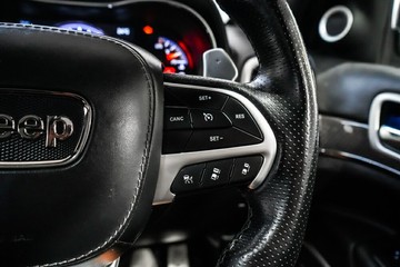 https://vehicle-cdn.autoleague.cloud/17009_11018007_13.jpg