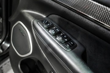 https://vehicle-cdn.autoleague.cloud/17009_11018007_21.jpg