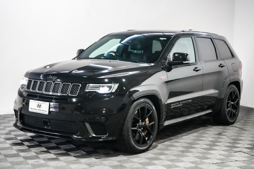 Jeep Grand Cherokee image 3