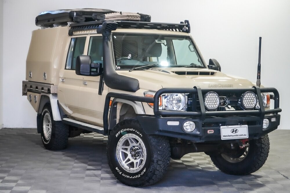 Toyota Landcruiser image 2
