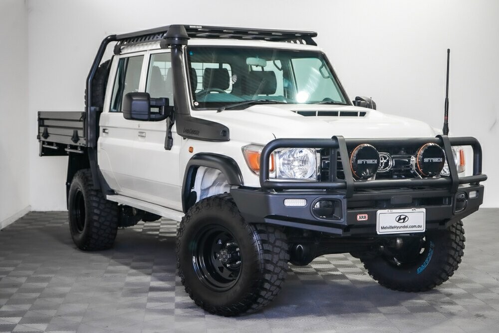 Toyota Landcruiser image 1