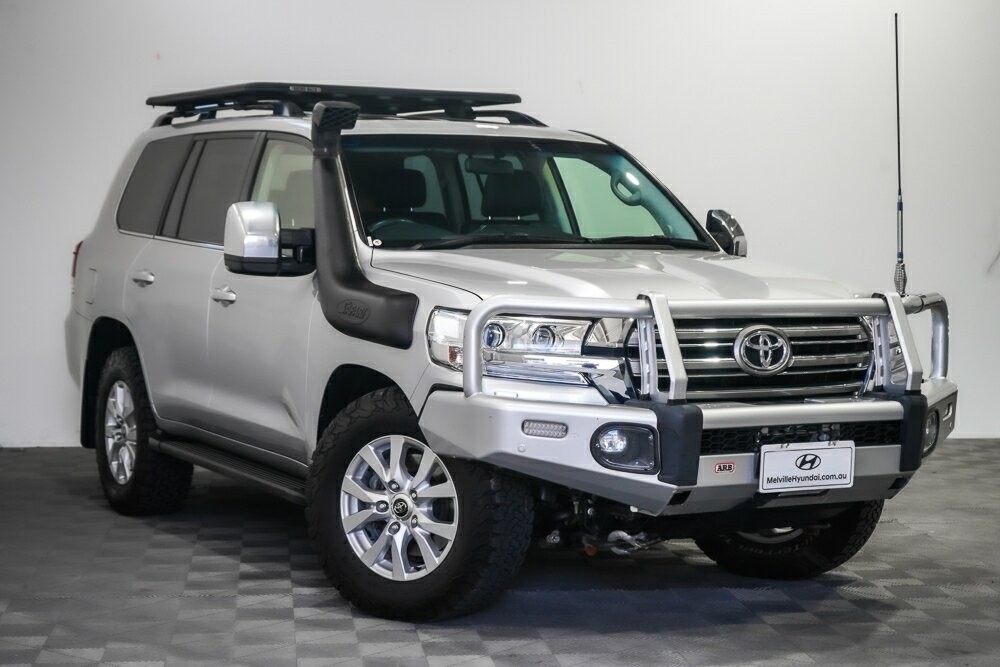 Toyota Landcruiser image 1