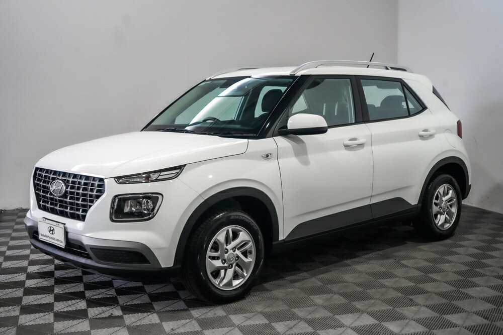 Hyundai Venue image 4