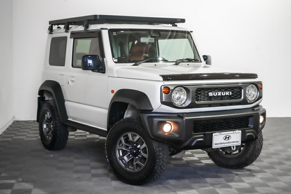 Suzuki Jimny image 1