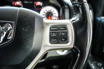 https://vehicle-cdn.autoleague.cloud/17009_11018125_14.jpg
