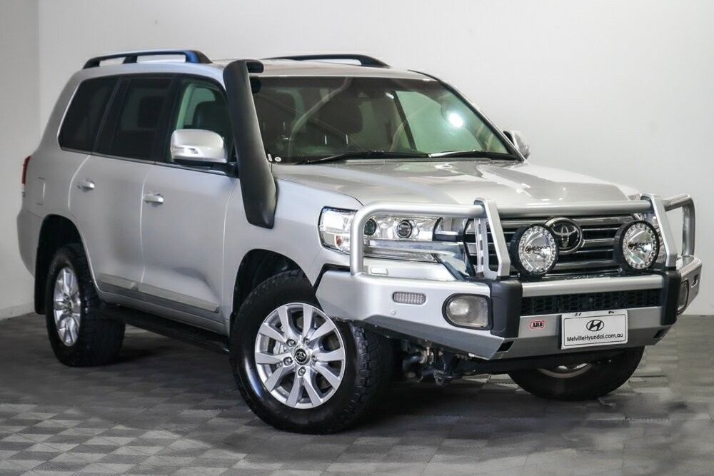 Toyota Landcruiser image 1
