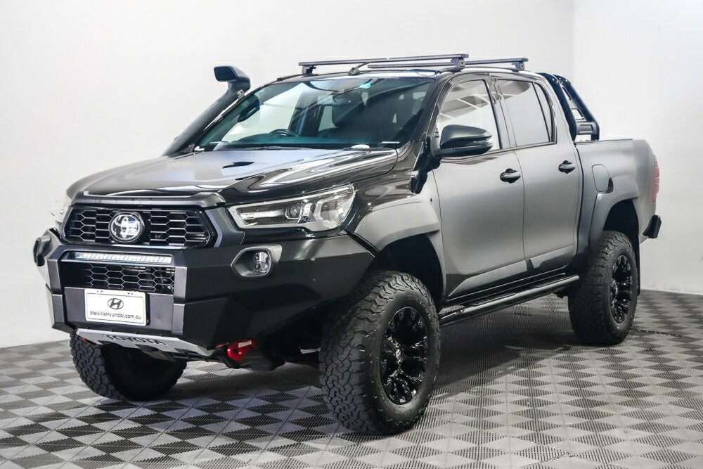 Toyota Hilux image 4