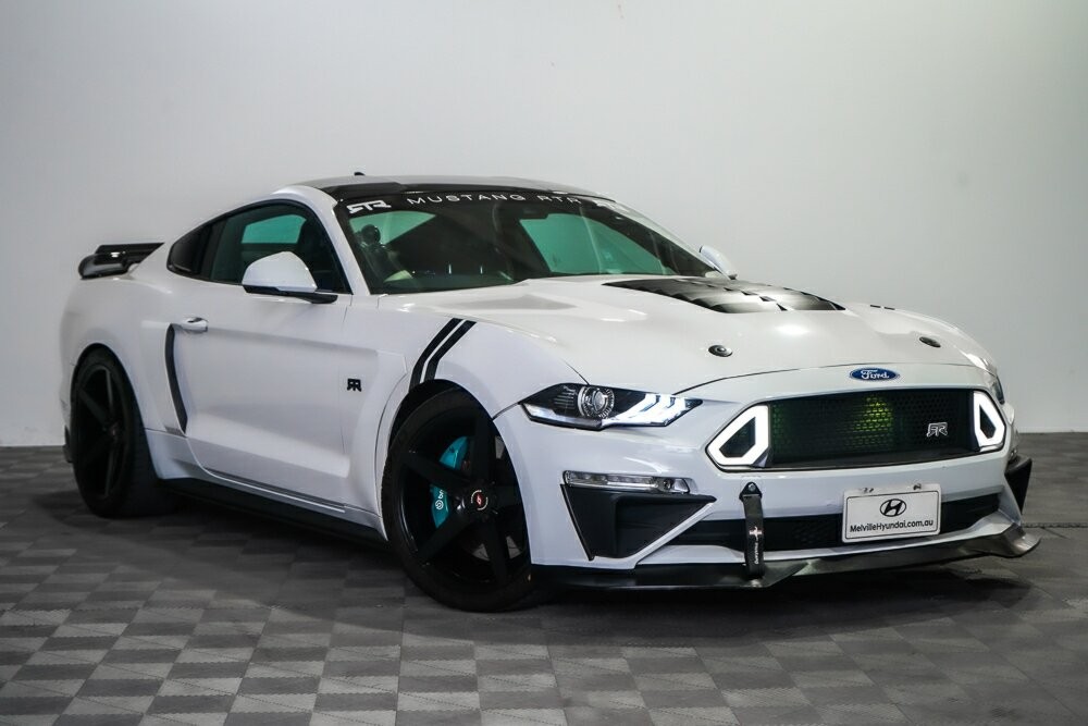 Ford Mustang image 1