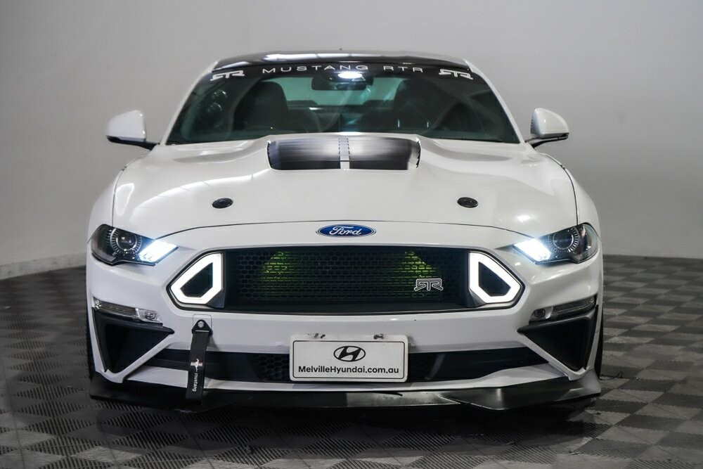 Ford Mustang image 4