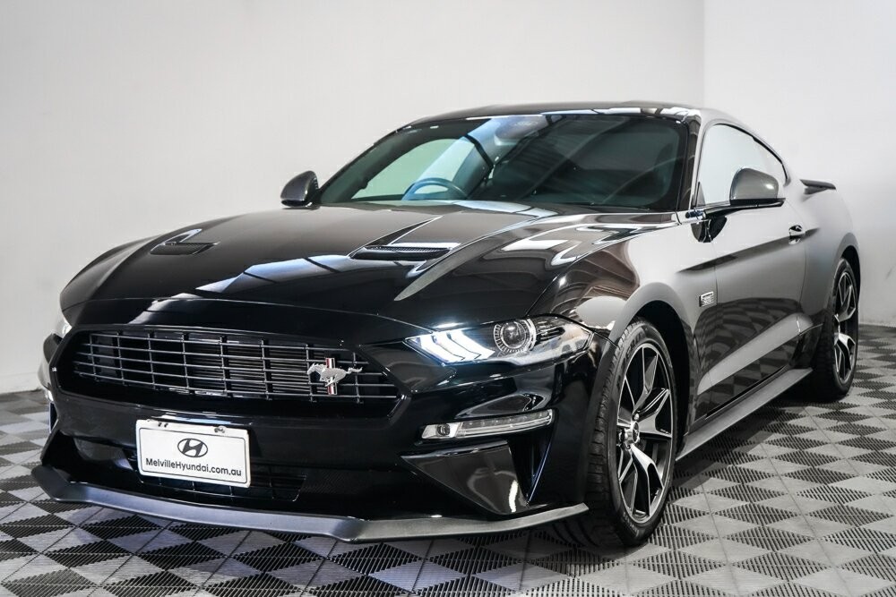 Ford Mustang image 4