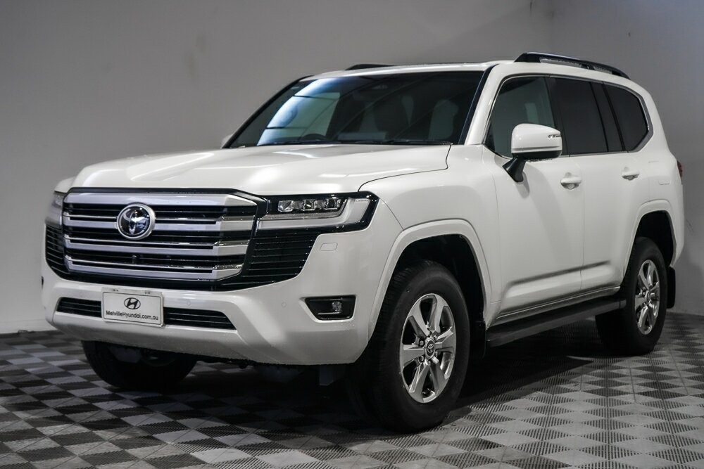 Toyota Landcruiser image 4