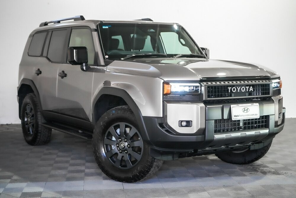 Toyota Landcruiser Prado image 1
