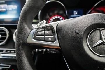 https://vehicle-cdn.autoleague.cloud/17009_11018203_14.jpg